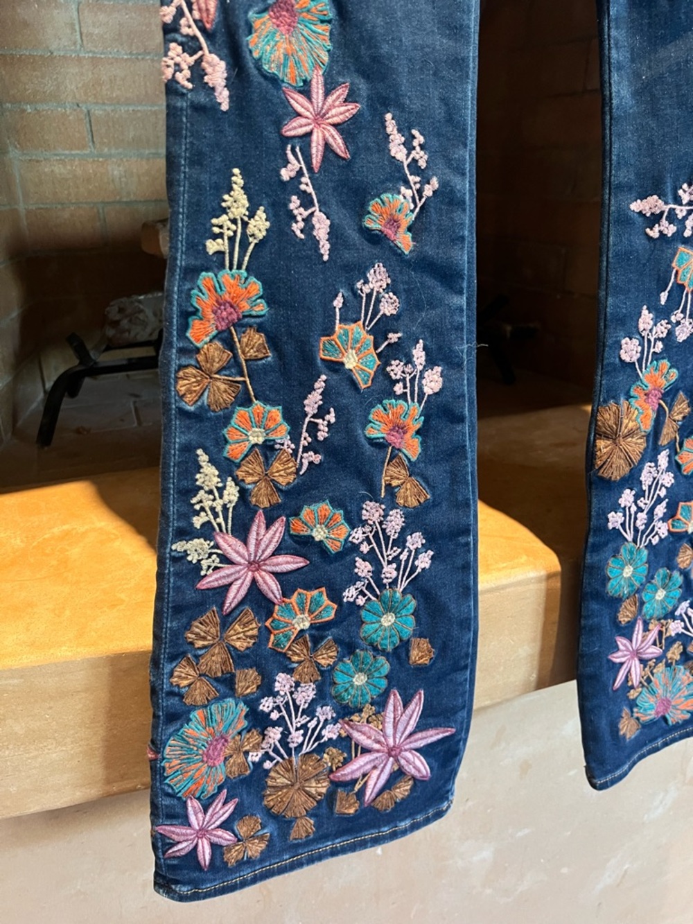 Driftwood Embroidered Floral Dark Blue Flare Pants size small - Picture 2 of 6